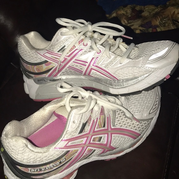 whizzer asics